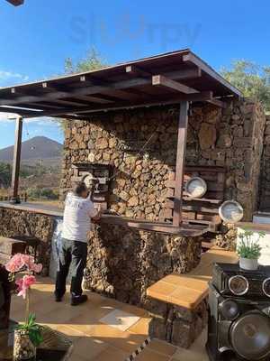 Tres Lunas Restaurante