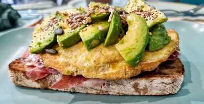 Café De La Rivière - Cuesta De San Vicente