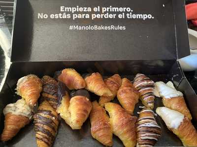 Manolo Bakes