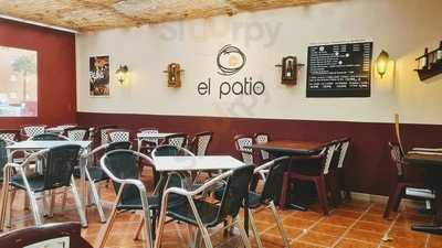 El Patio Gastrobar - Restaurante & Copas