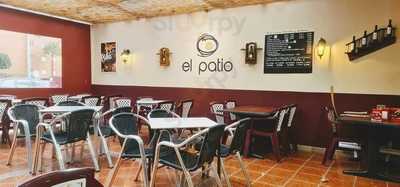 El Patio Gastrobar - Restaurante & Copas