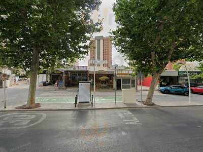 El Patio Gastrobar - Restaurante & Copas