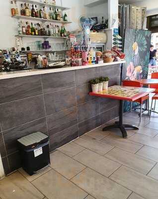 Cafeteria Churreria Plaza Venezuela