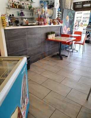 Cafeteria Churreria Plaza Venezuela