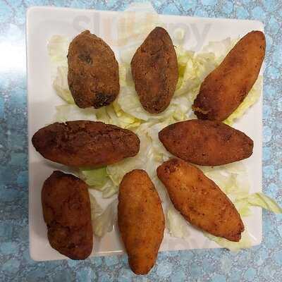 Cafe Bar Tapas La Penya