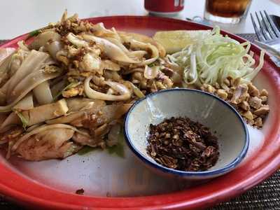 Muay Thai Restaurant