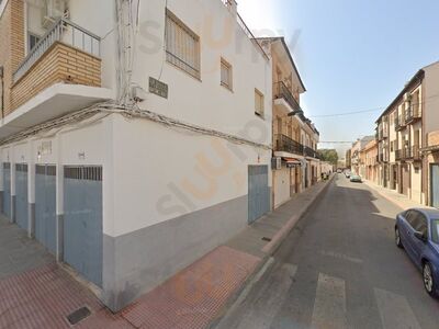 Asador De Pollos El Albarillo