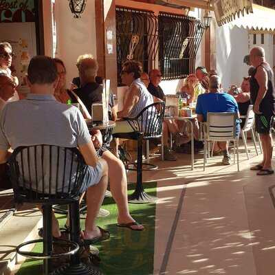 The Trapdoor - Photo 7