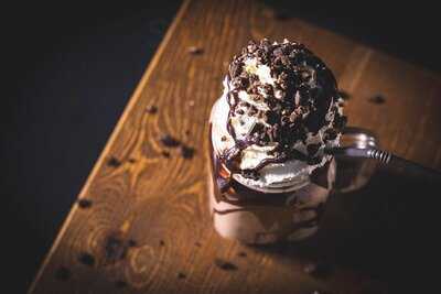 The Black Turtle Abastos