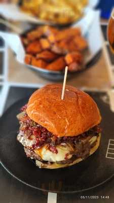 Brox Kitchen&drinks Avenidas