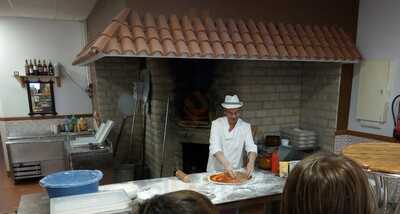 La Pizzeria