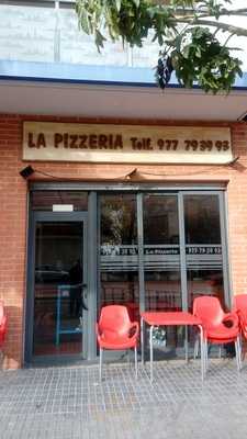 La Pizzeria