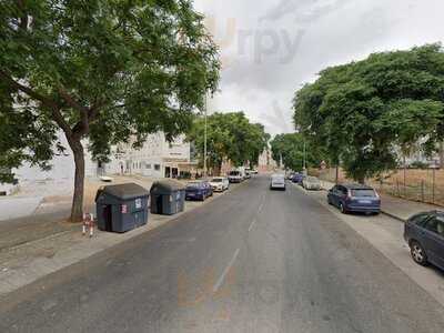 El Obrador Pasteleria Y Panaderia