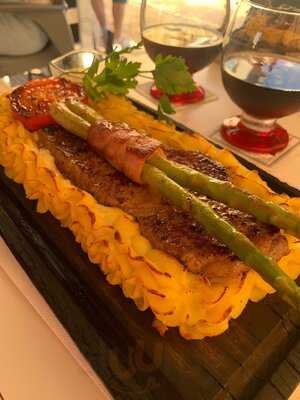 Robban’s Kök Och Bar