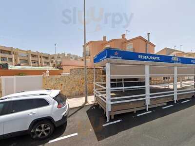 Robban’s Kök Och Bar