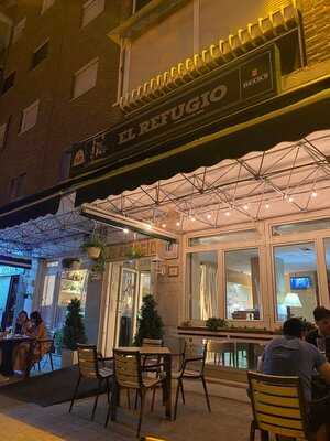 El Refugio Lonjas De