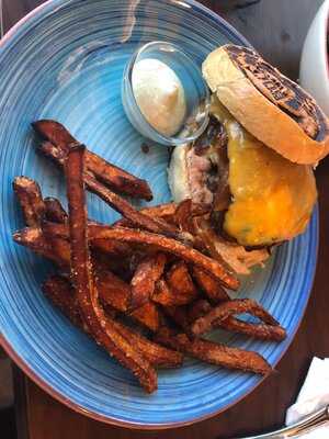 Toro Burger Lounge Banus