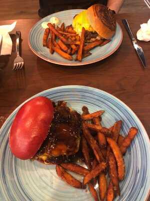 Toro Burger Lounge Banus