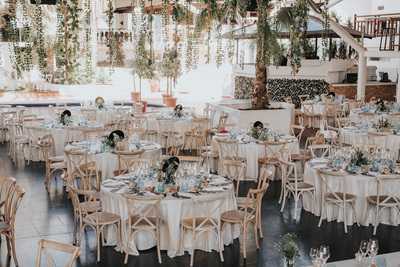 Be Trips By Pablo González