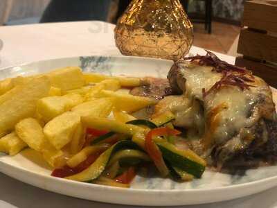 Azul Y Plata Restaurante