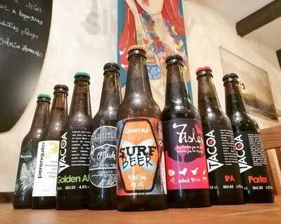 Lo Squalo Surf & Tiki Bar