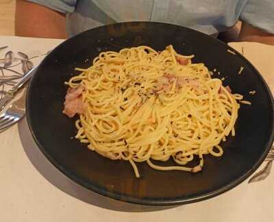 La Mafia Se Sienta A La Mesa