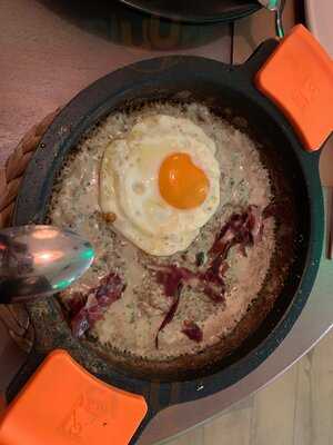 La Mafia Se Sienta A La Mesa