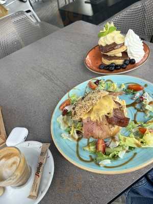 Kibo Brunch Restaurant