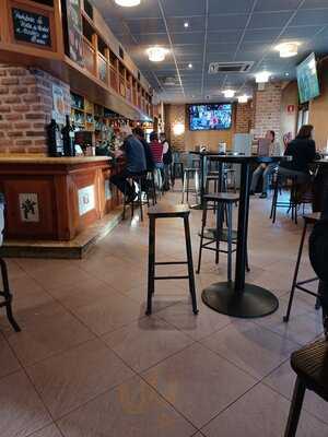 Pizzeria La Competencia