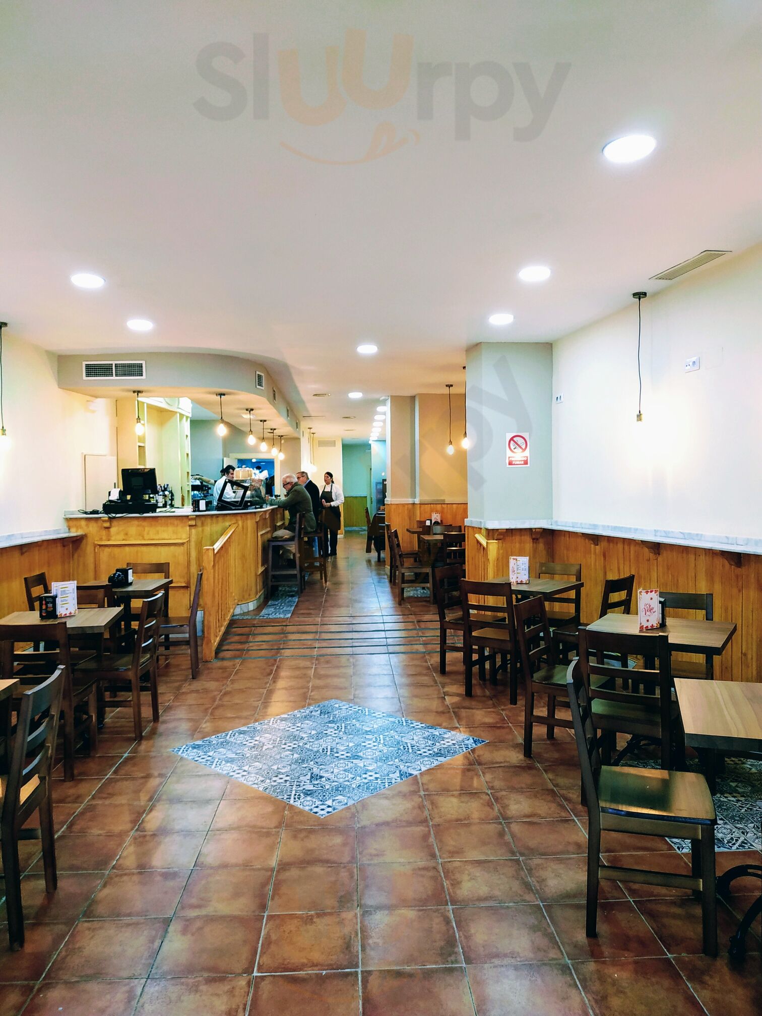 Bar Cafetería La Vega Chica