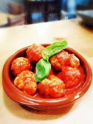 M Tarifa Restaurante