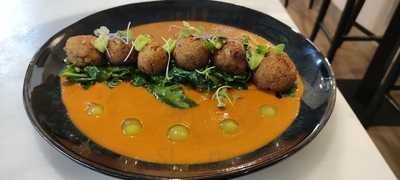 Vino Y Rosas Home Food