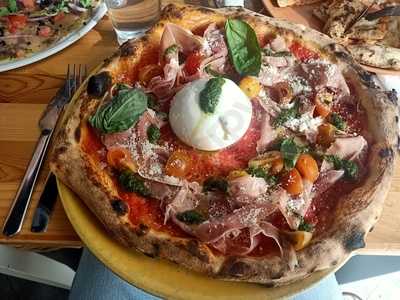 Mano A Mano Jc1 - Pizzería Y Empanadillería