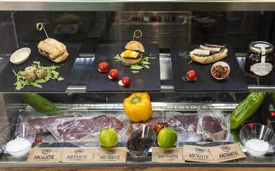 Mercado Gastronómico Antantié