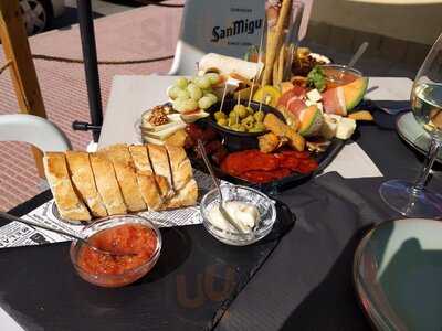 Blue Lagoon Lounge Bar