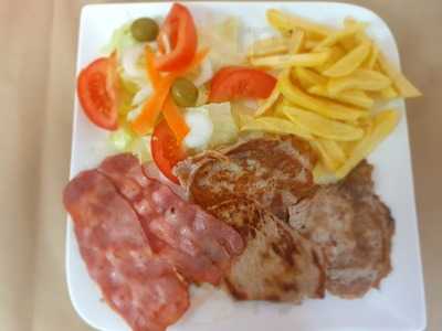 Gastro Bar El Cutural Restaurante