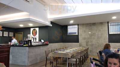 Bar-terraza Hispanidad