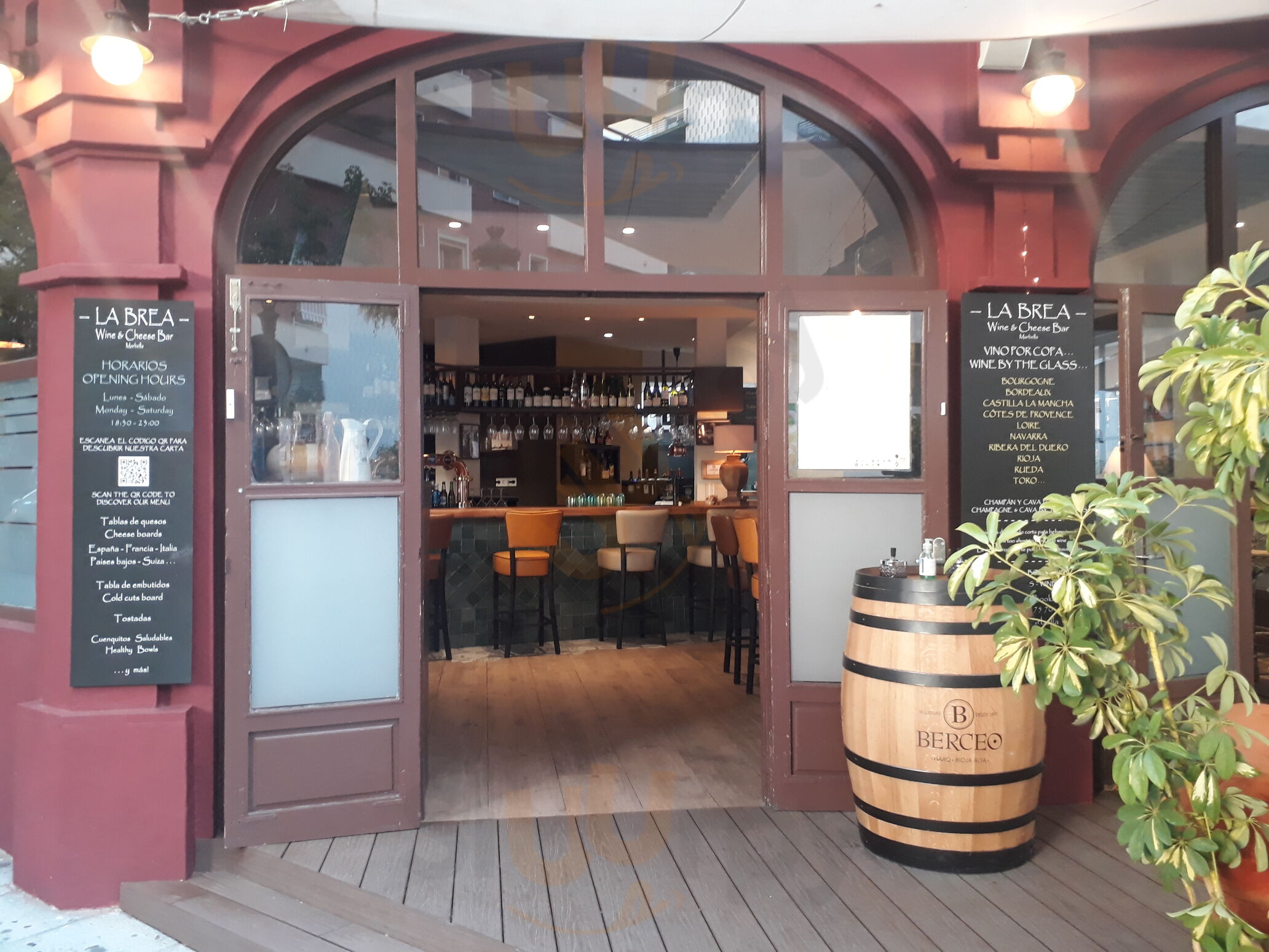 La Brea Wine & Cheese Bar