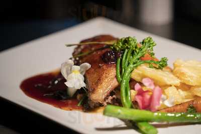 Mint Kitchen & Lounge Bar