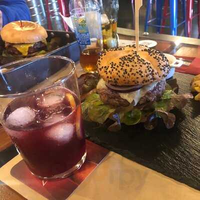 Backfire & Grill Restaurane Americano