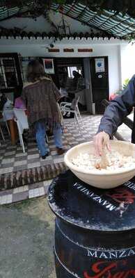 Peña La Parra El Bigote