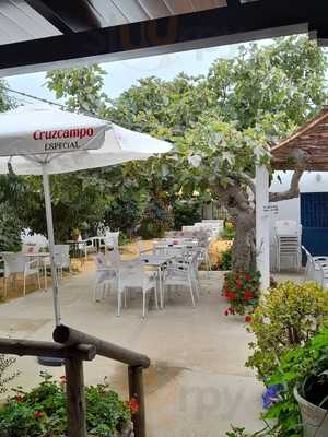 Peña La Parra El Bigote