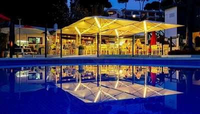 El Pelirrojo Restaurant At Miraflores Tennis Club