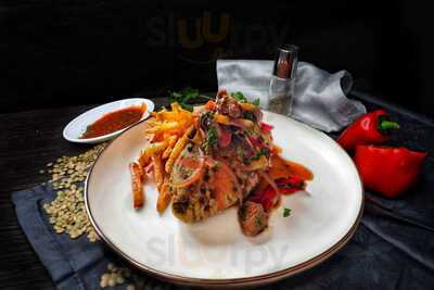 Raices Peruvian Fusion Food