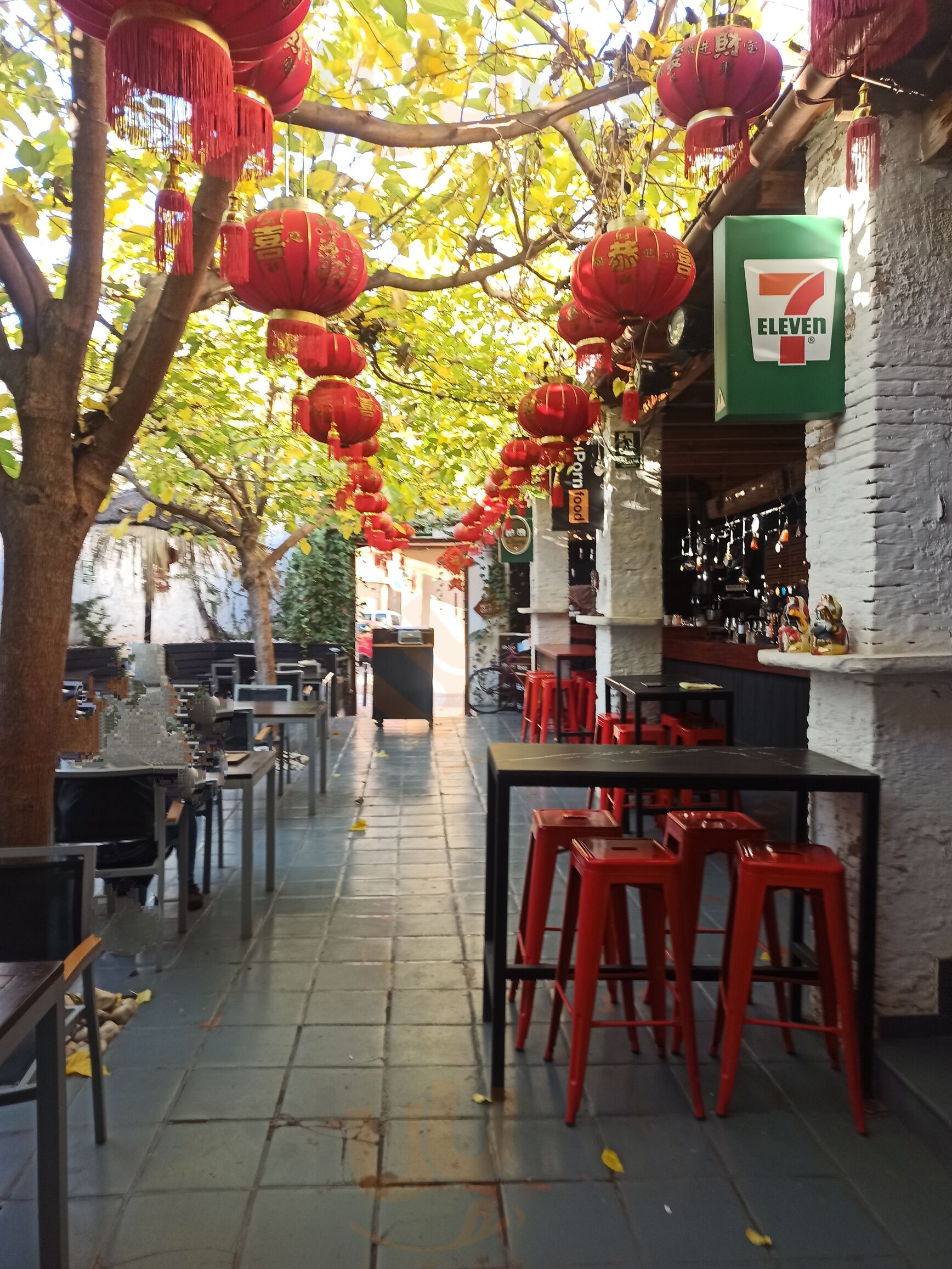 Kamikaze Street Food