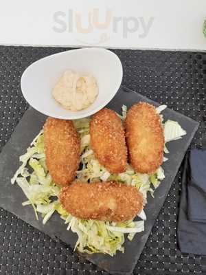 Sabores Coffee & Restaurant