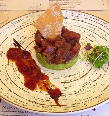 Meson Los Nuevos Olivares