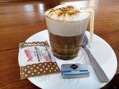 L'aigüera Bar Cafetería