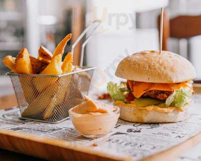 Phoenix Belgian Vegg