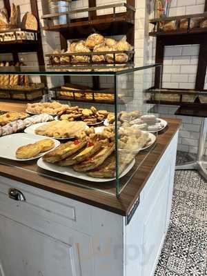 Forn Dali Bakery
